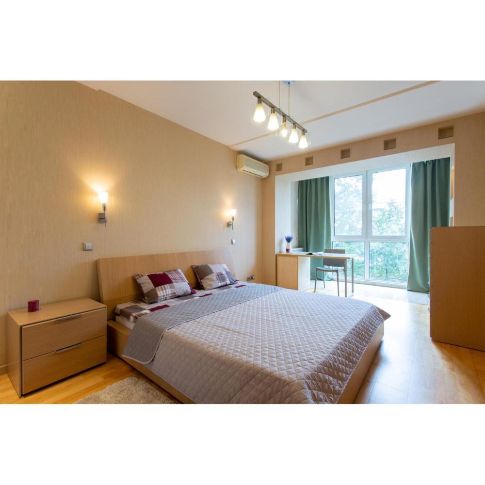 Apartments On Skovoroda Street ハルキウ エクステリア 写真