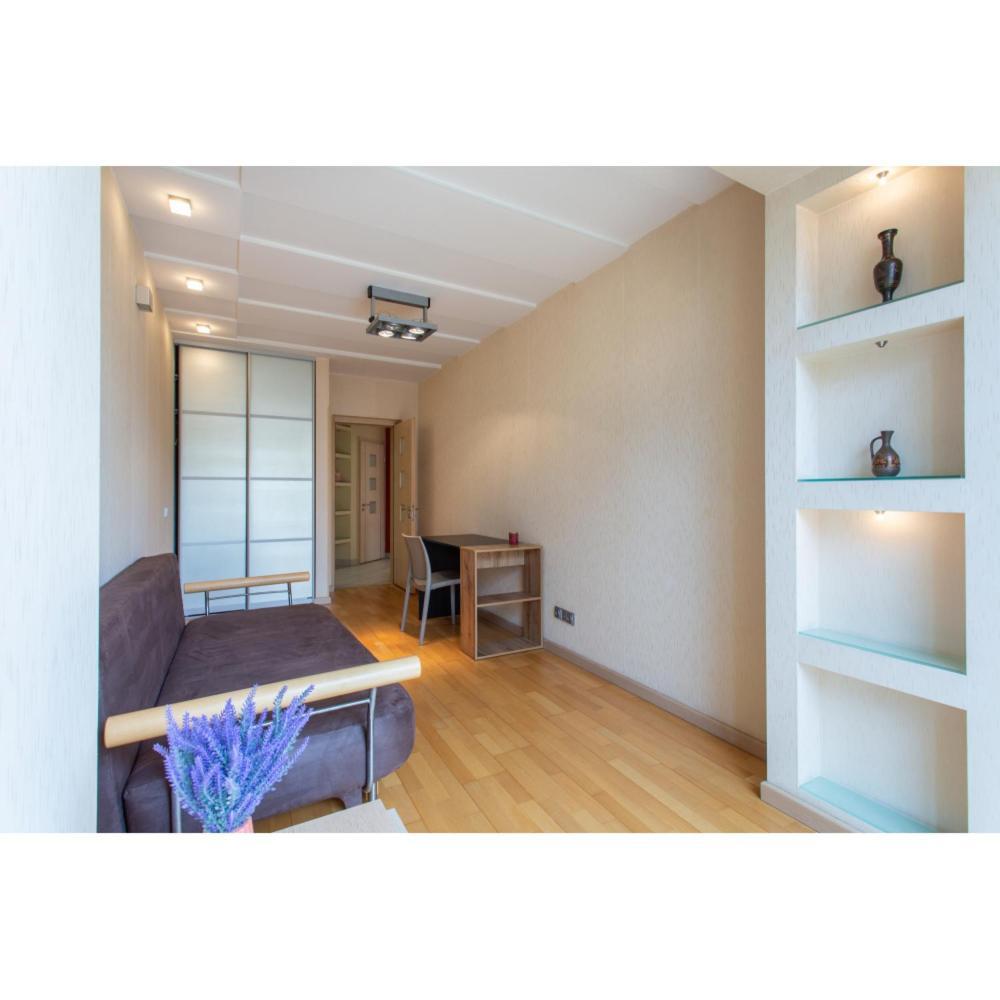 Apartments On Skovoroda Street ハルキウ エクステリア 写真
