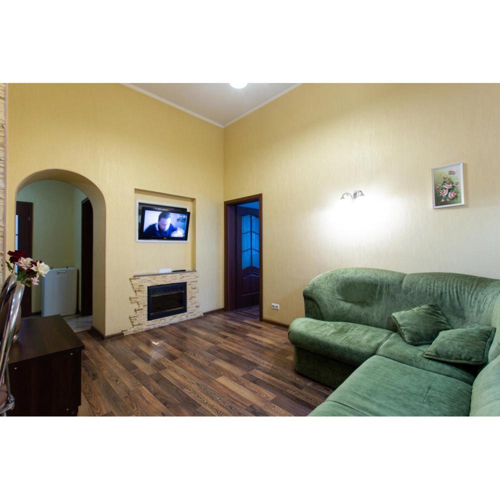 Apartments On Skovoroda Street ハルキウ エクステリア 写真