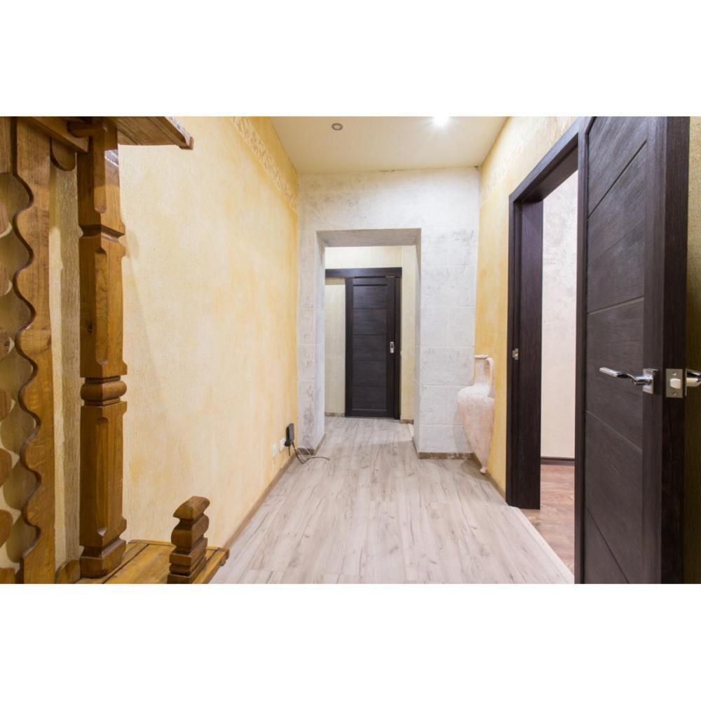 Apartments On Skovoroda Street ハルキウ エクステリア 写真